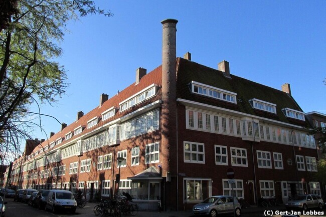 Hoek Paramaribostraat-Marowijestraat.
<br/>
Gert-Jan Lobbes, 2015